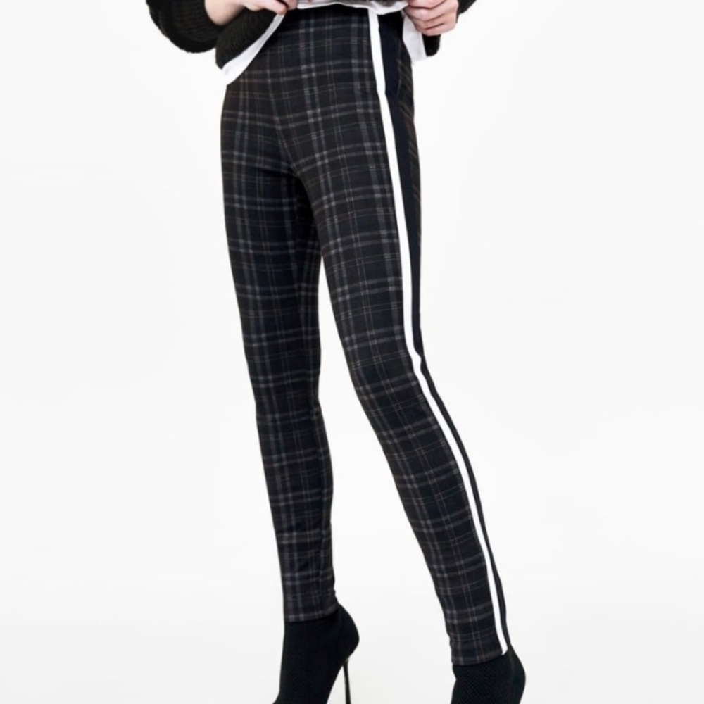 PLAID LEGGINGS - Picture 2 of 5